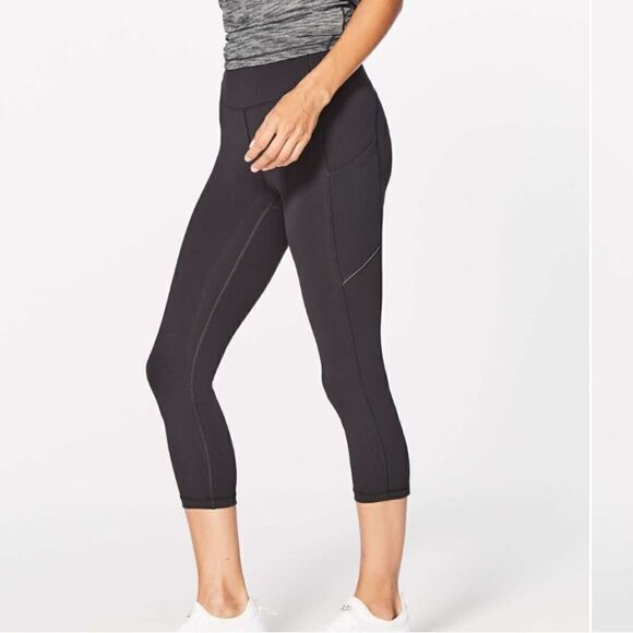 LULULEMON Speed Up Crop Leggings Black Size 6 - Picture 5 of 16